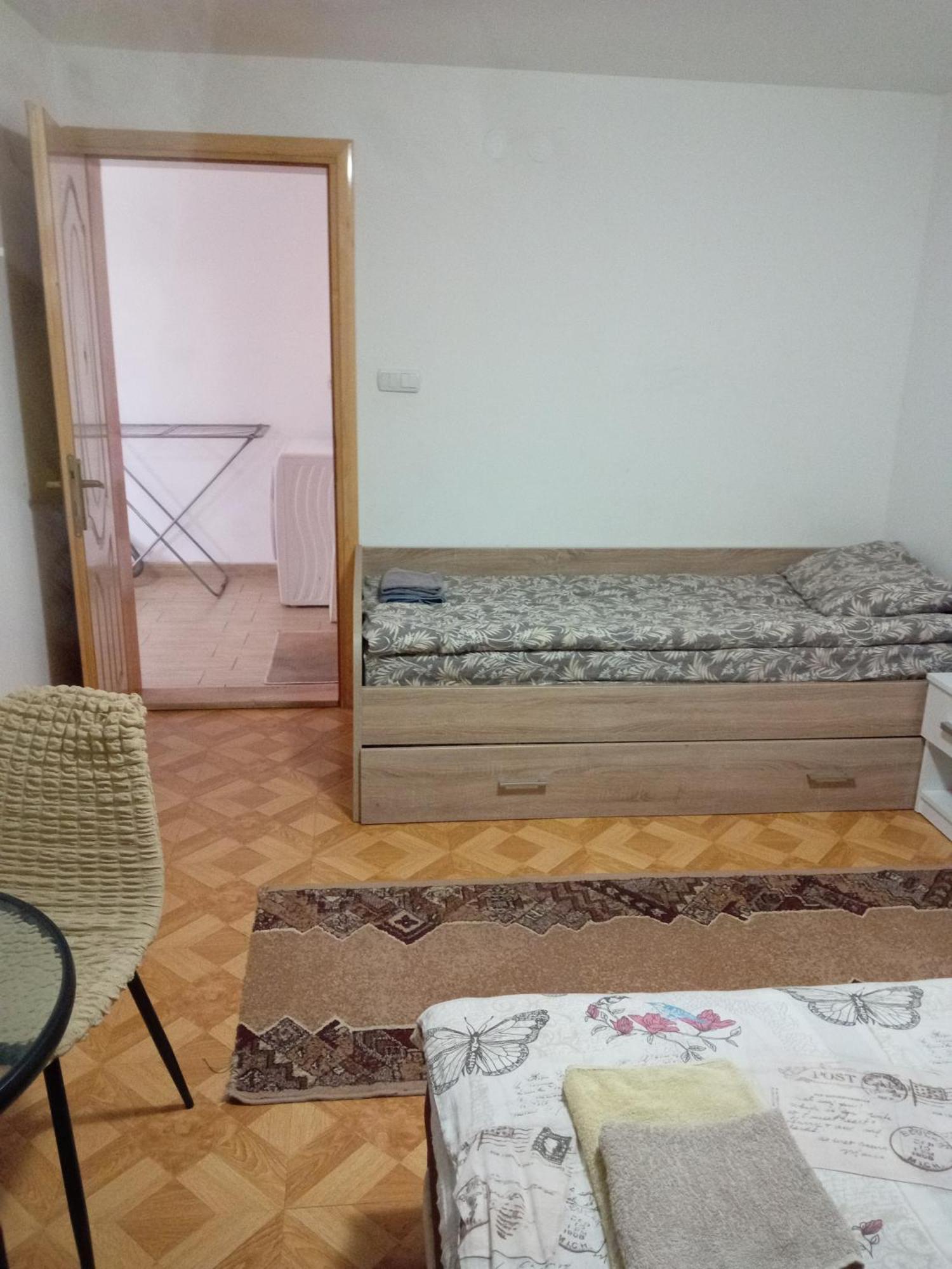Vila Viktori Пирот Экстерьер фото