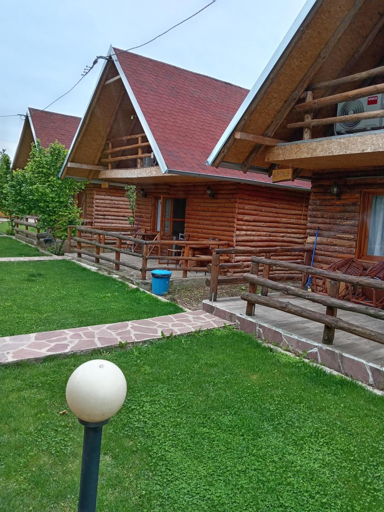 Vila Viktori Пирот Экстерьер фото